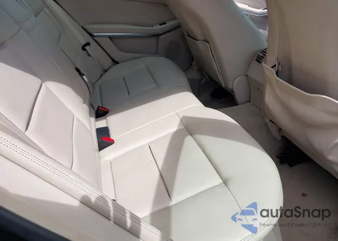 2014 Mercedes-Benz E 350 4Matic z USA, uszkodzony, nr VIN WDDHF8JB7EA836394